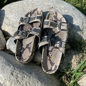 Beautiful Ash  Utopia double strap Sandals Sz 7